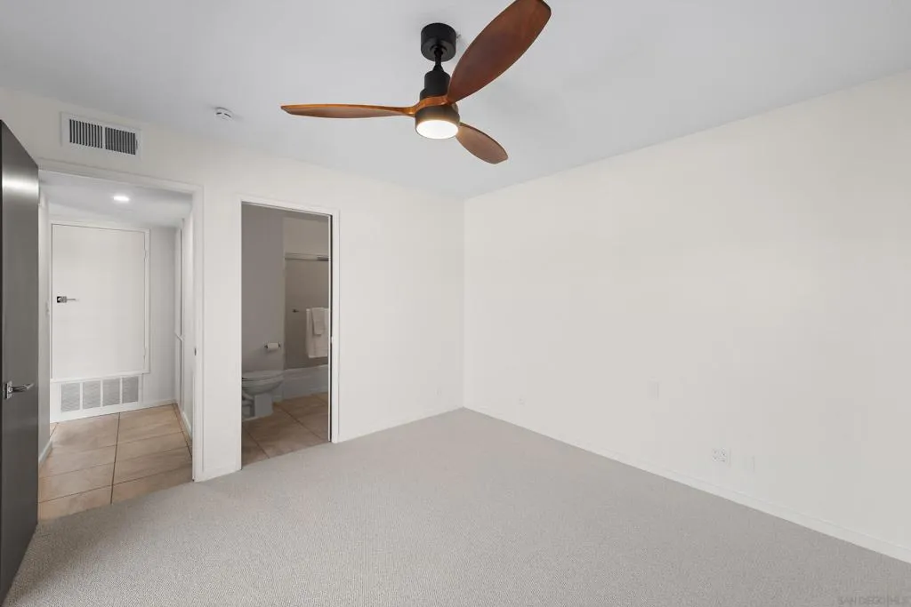 19 Granada Dr, Rancho Mirage, California 92270 home-pic-23