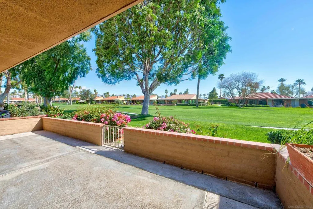 19 Granada Dr, Rancho Mirage, California 92270 home-pic-27
