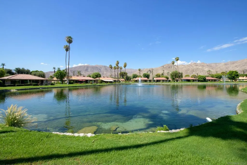 19 Granada Dr, Rancho Mirage, California 92270 home-pic-38