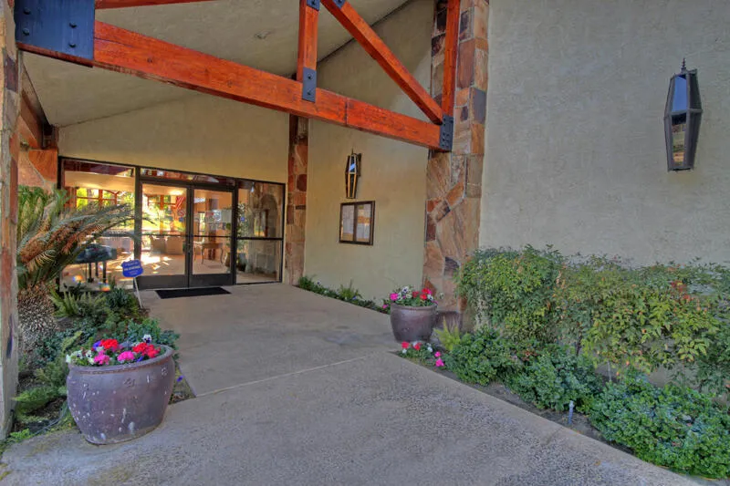 204 Lakecrest Lane, Palm Desert, California 92260 home-pic-46
