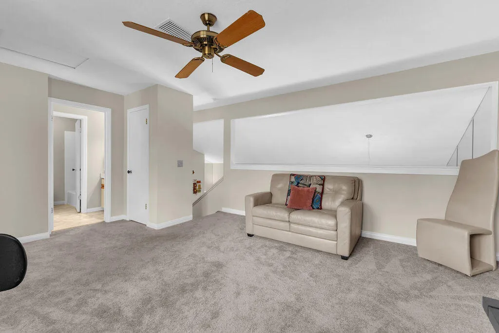 204 Lakecrest Lane, Palm Desert, California 92260 home-pic-22