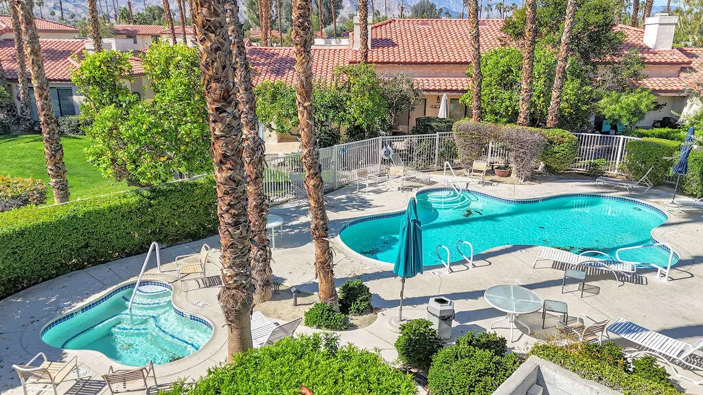 204 Lakecrest Lane, Palm Desert, California 92260 home-pic-56