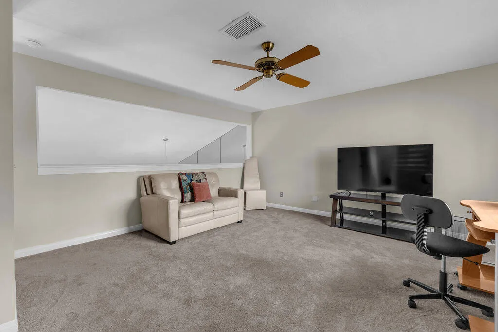 204 Lakecrest Lane, Palm Desert, California 92260 home-pic-21