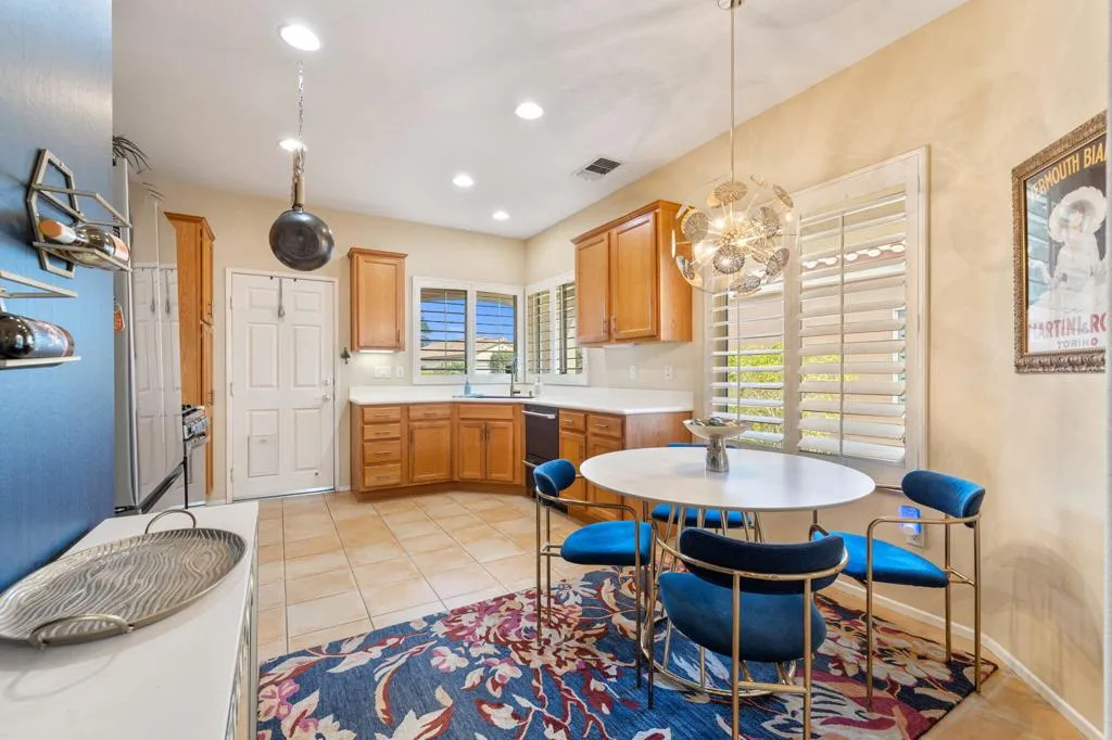 78531 Glastonbury Way, Palm Desert, California 92211 home-pic-17