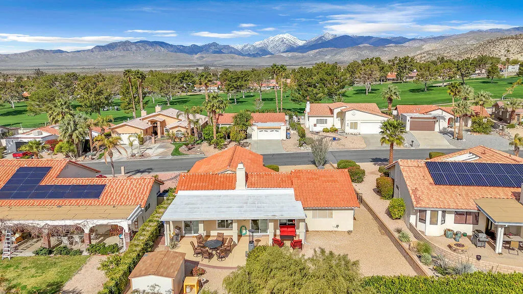 64543 Pinehurst Circle, Desert Hot Springs, California 92240 home-pic-48