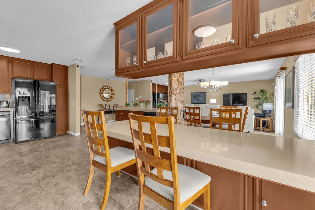 64543 Pinehurst Circle, Desert Hot Springs, California 92240 home-pic-10
