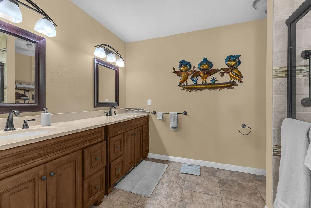 64543 Pinehurst Circle, Desert Hot Springs, California 92240 home-pic-32