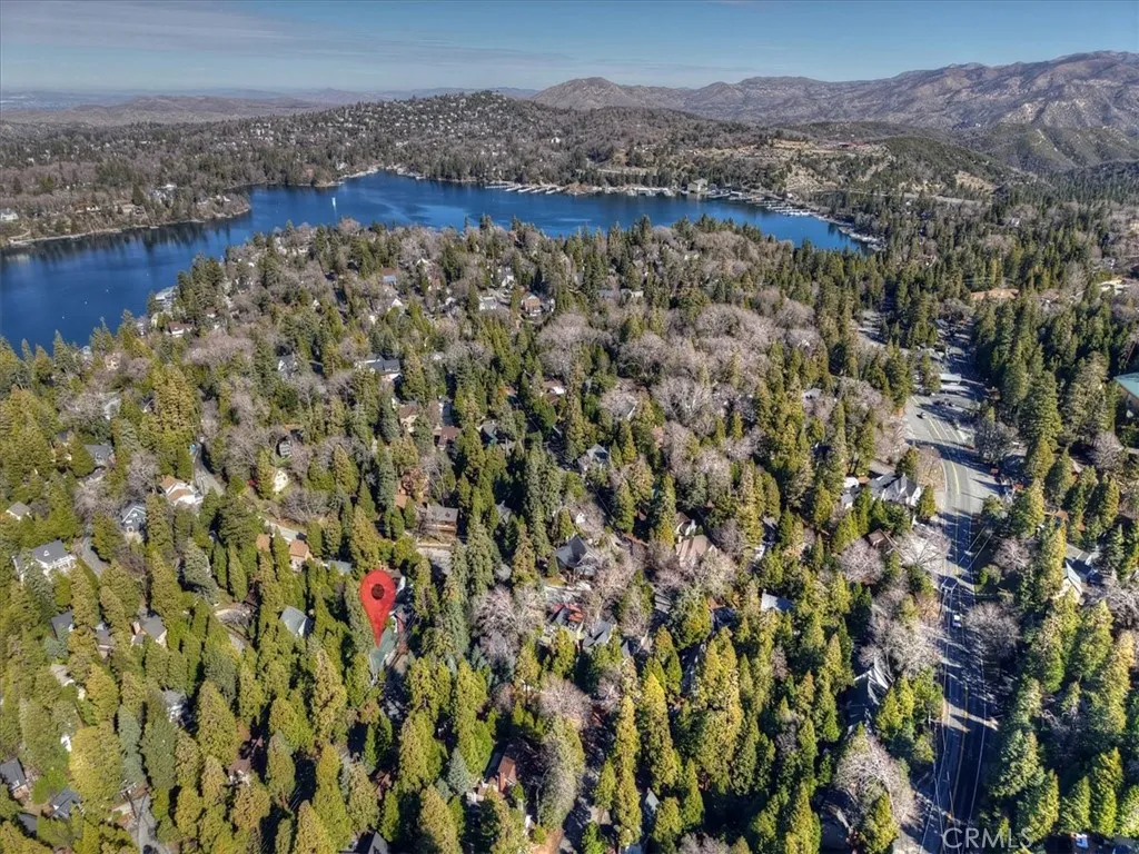 180 Joaquin Miller, Lake Arrowhead, California 92352 home-pic-47