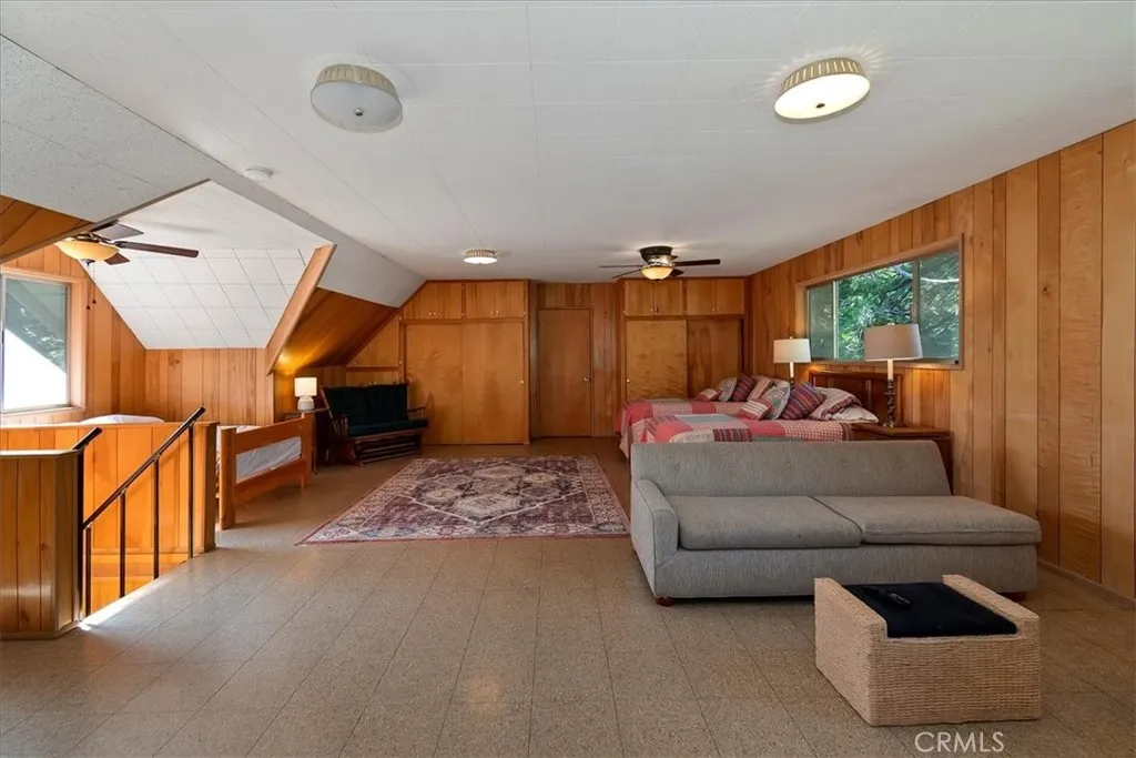 180 Joaquin Miller, Lake Arrowhead, California 92352 home-pic-32