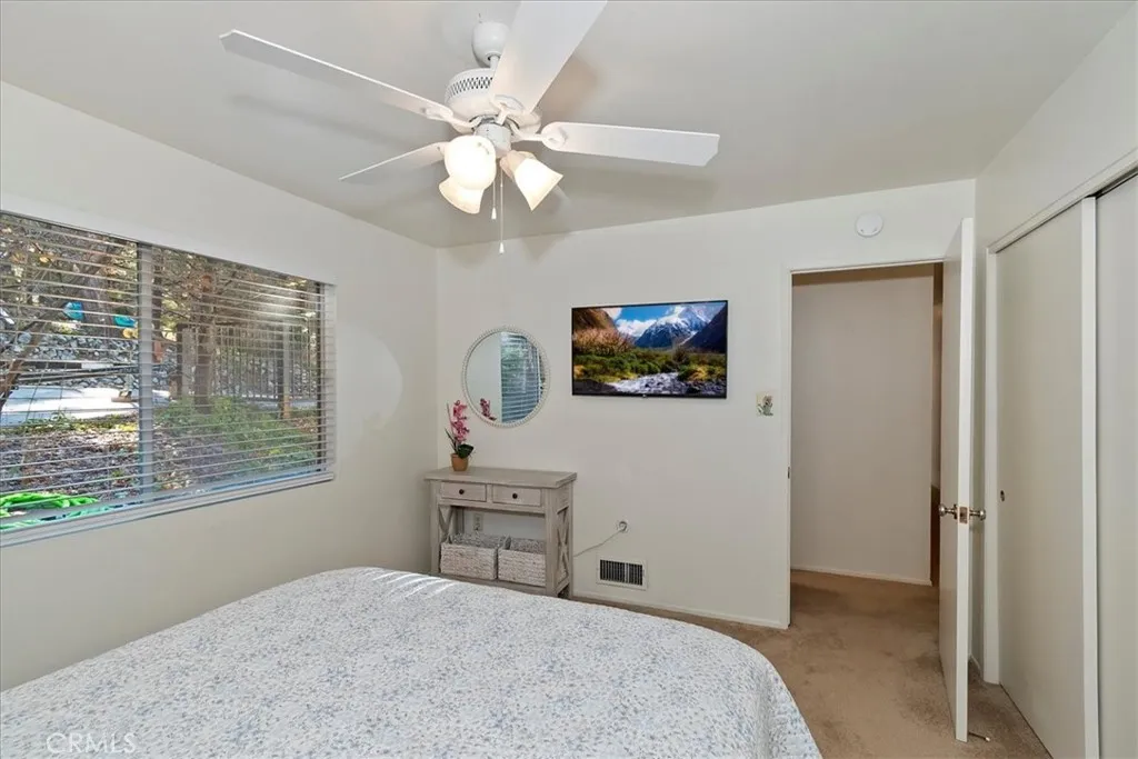 180 Joaquin Miller, Lake Arrowhead, California 92352 home-pic-21