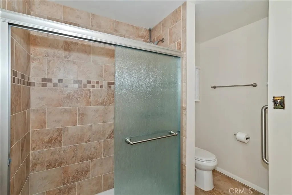 180 Joaquin Miller, Lake Arrowhead, California 92352 home-pic-27