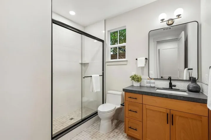 4913 Vivi Place, San Jose, California 95124