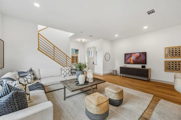 4913 Vivi Place, San Jose, California 95124