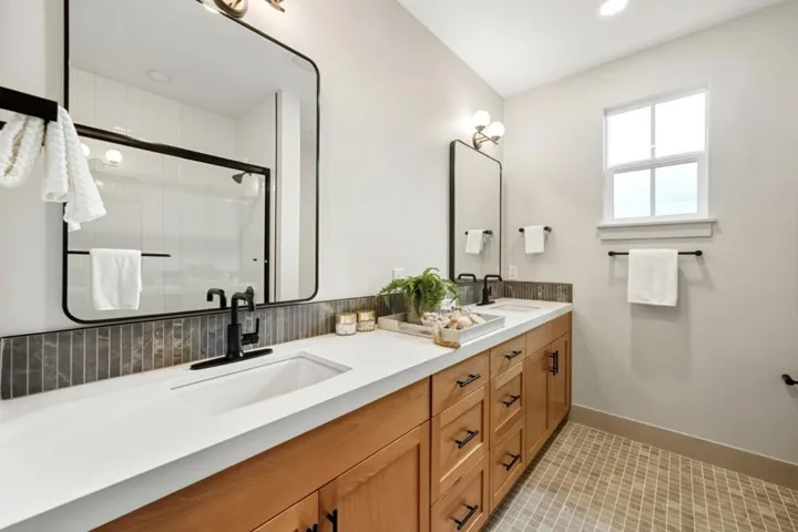 4913 Vivi Place, San Jose, California 95124