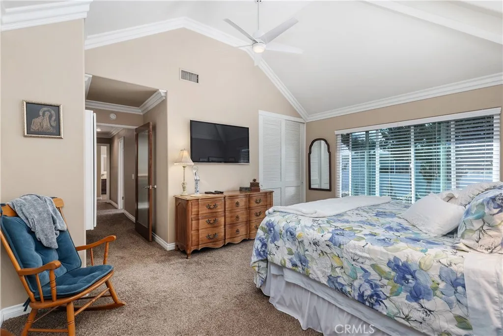 1426 Franzen, Santa Ana, California 92705 home-pic-24