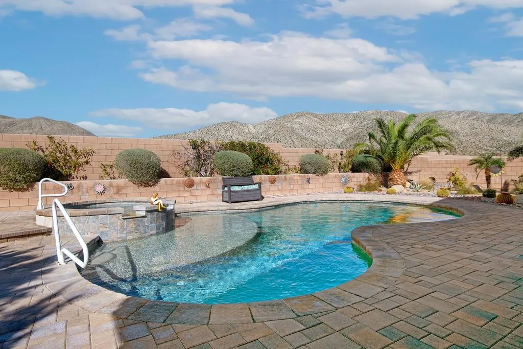 65467 Via Del Sol, Desert Hot Springs, California 92240 home-pic-27