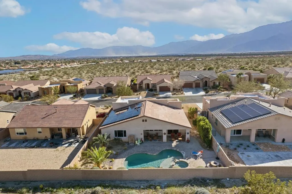 65467 Via Del Sol, Desert Hot Springs, California 92240 home-pic-34