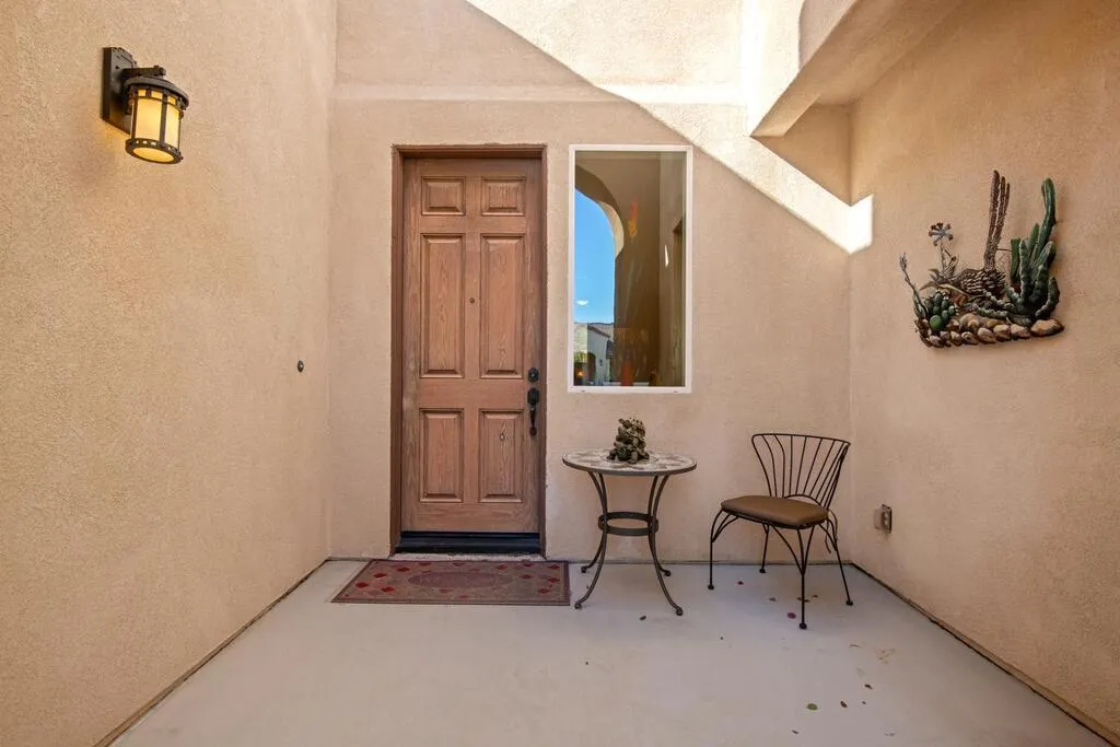 65467 Via Del Sol, Desert Hot Springs, California 92240 home-pic-4