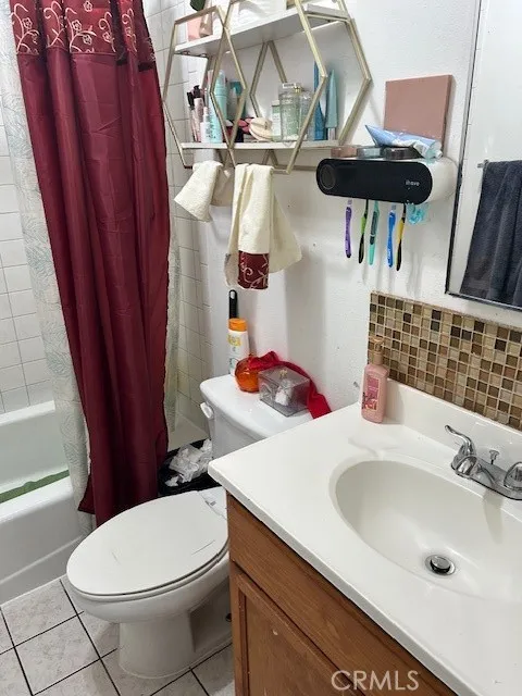 436 W 111th Street, Los Angeles, California 90061 home-pic-4