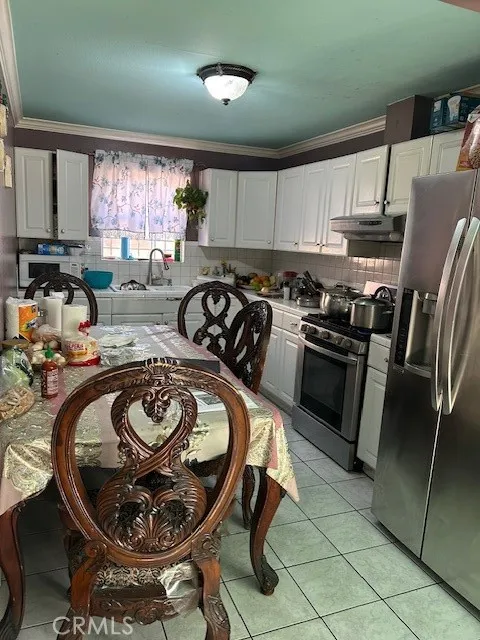 436 W 111th Street, Los Angeles, California 90061 home-pic-10