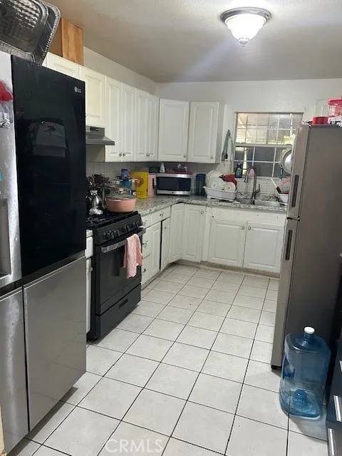 436 W 111th Street, Los Angeles, California 90061 home-pic-8