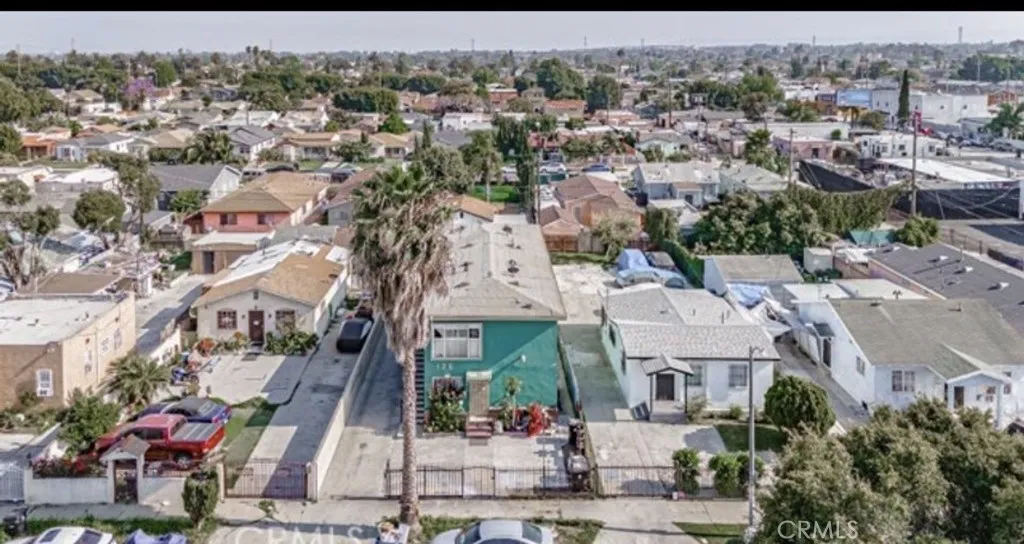 126 E 89th, Los Angeles, California 90003 home-pic-5