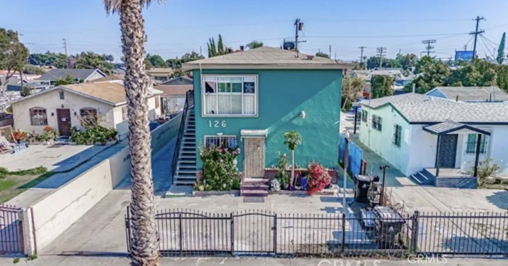 126 E 89th, Los Angeles, California 90003 home-pic-1