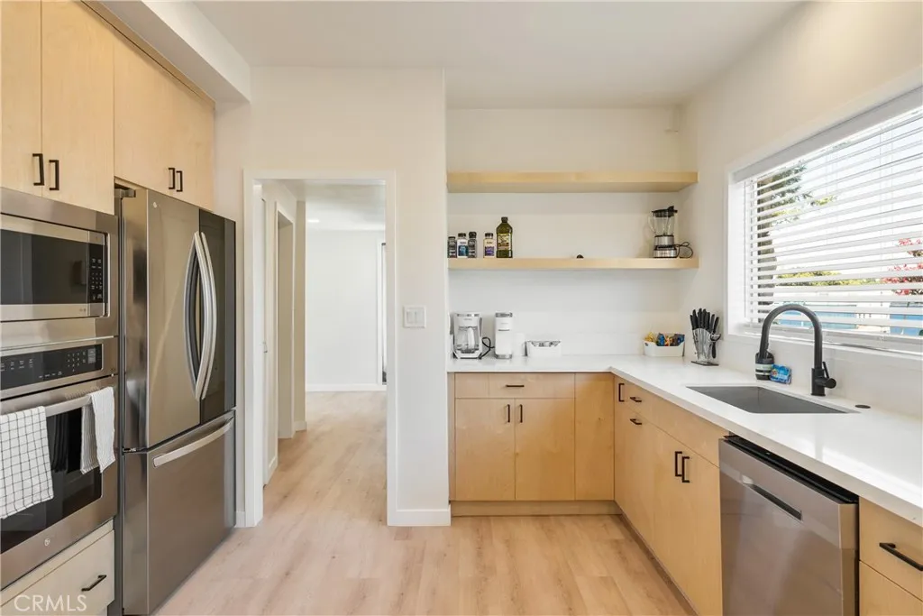 2034 E Merced, West Covina, California 91791 home-pic-18