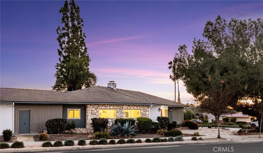 2034 E Merced, West Covina, California 91791 home-pic-11