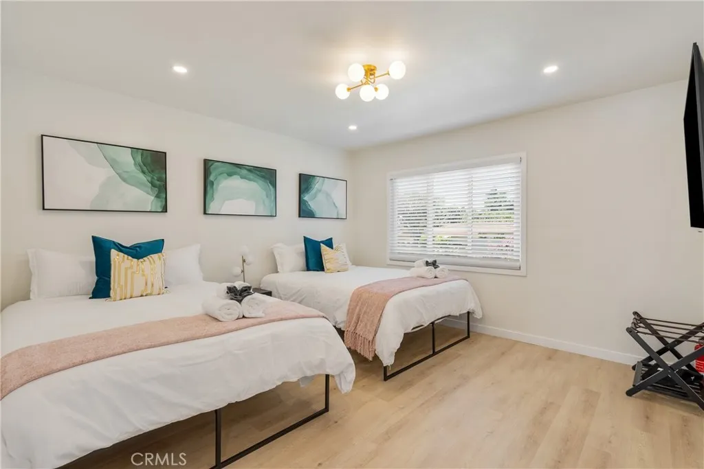 2034 E Merced, West Covina, California 91791 home-pic-27