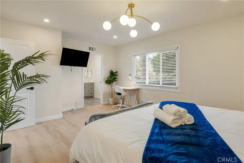 2034 E Merced, West Covina, California 91791 home-pic-32