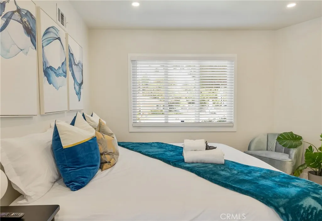 2034 E Merced, West Covina, California 91791 home-pic-29