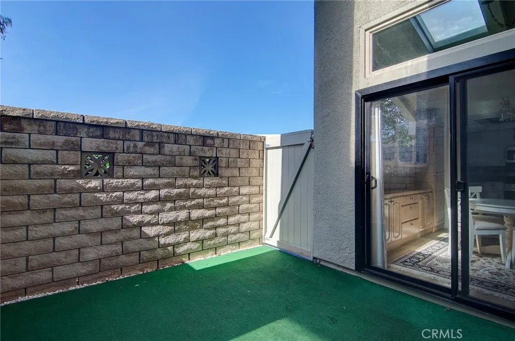 8777 Tulare 412a, Huntington Beach, California 92646 home-pic-25