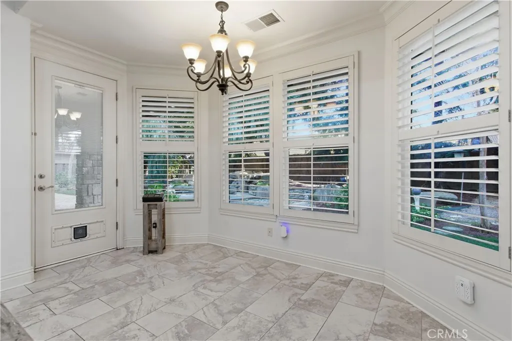2144 King Arthur Court, Merced, California 95340 home-pic-17