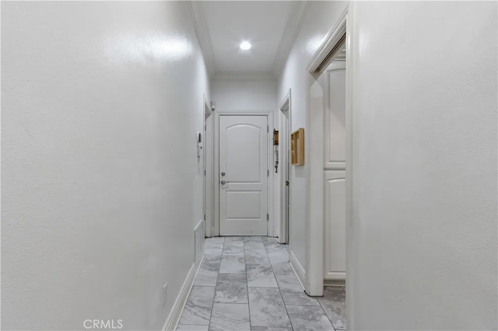2144 King Arthur Court, Merced, California 95340 home-pic-20