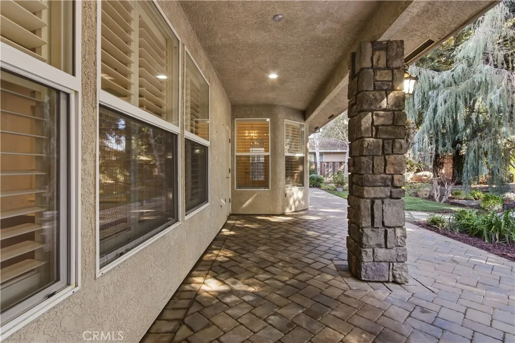 2144 King Arthur Court, Merced, California 95340 home-pic-49