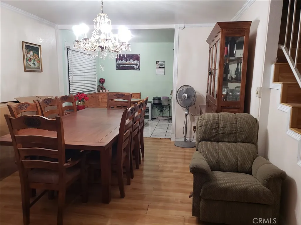 1500 W 107th, Los Angeles, California 90047 home-pic-2