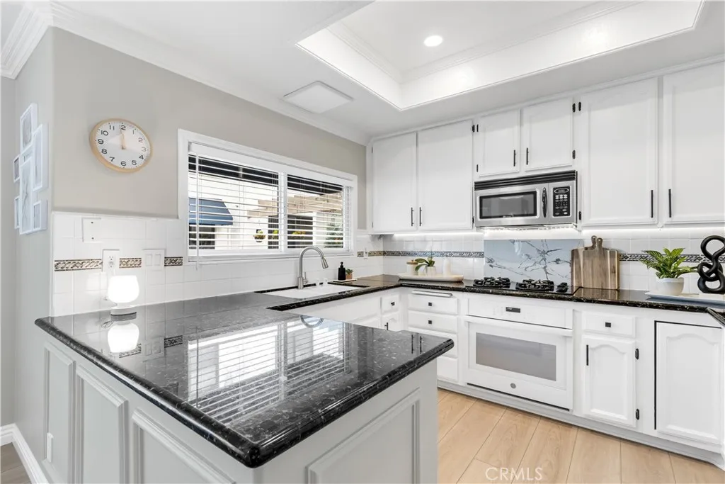 7442 Coho, Huntington Beach, California 92648 home-pic-6