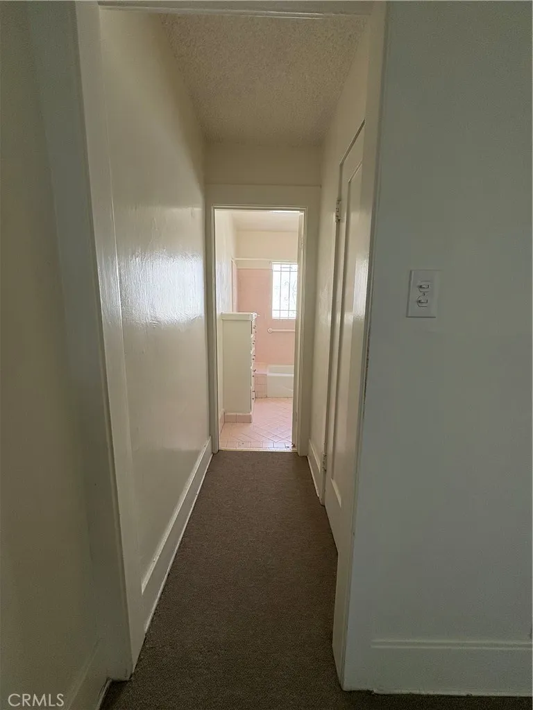 657 S Mathews, Los Angeles, California 90023 home-pic-16