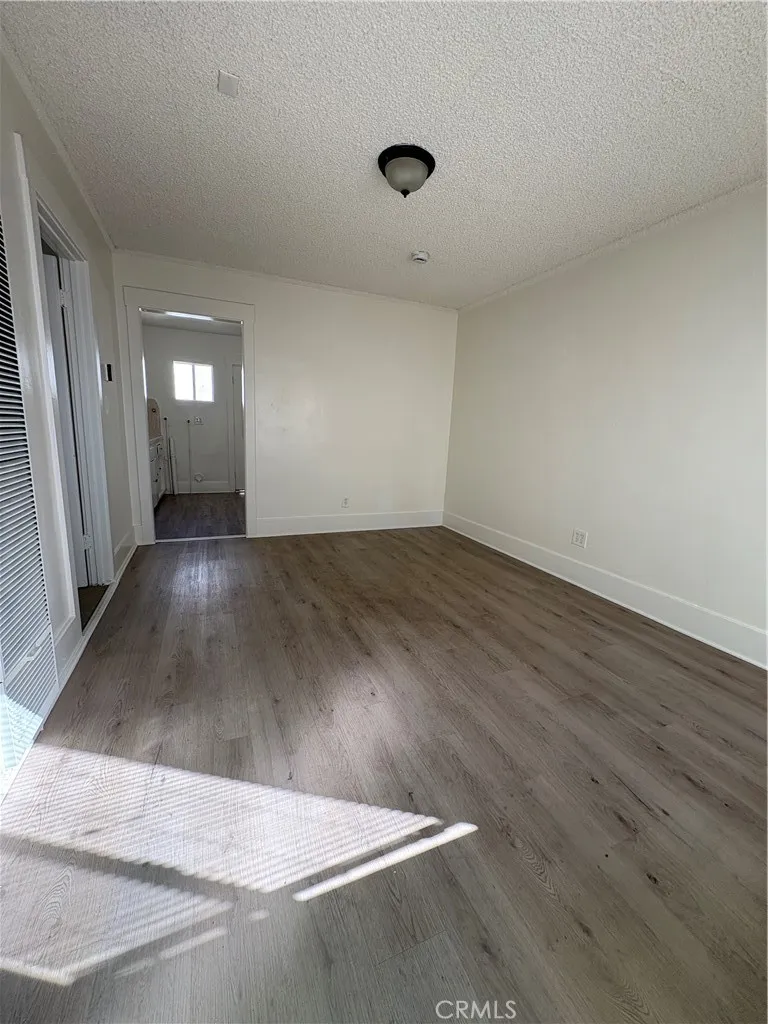 657 S Mathews, Los Angeles, California 90023 home-pic-8