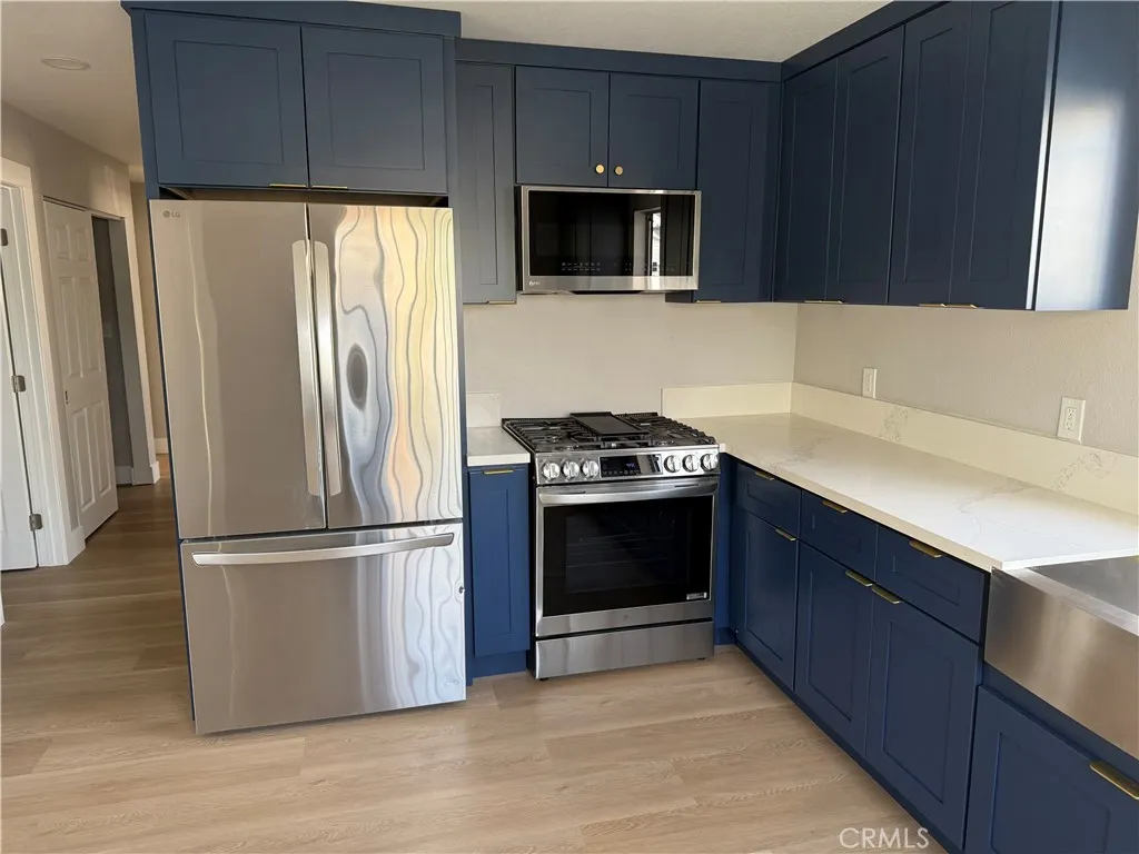 138 E 60th Street, Los Angeles, California 90003 home-pic-7