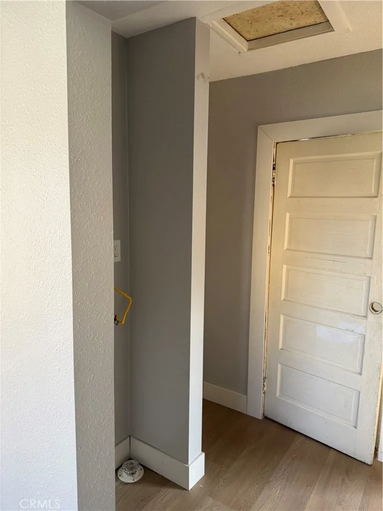 138 E 60th Street, Los Angeles, California 90003 home-pic-25