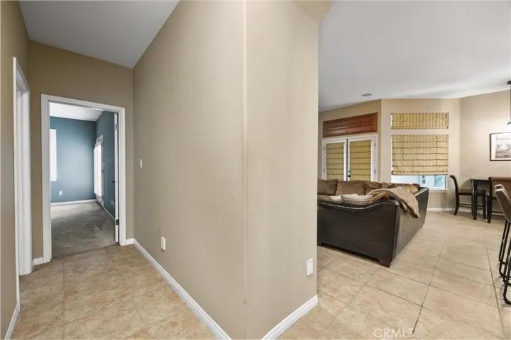 205 Somerford Court, Bakersfield, California 93312