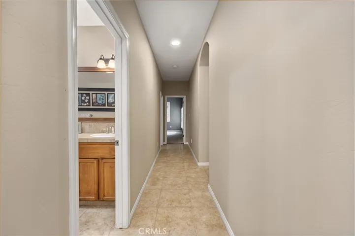 205 Somerford Court, Bakersfield, California 93312