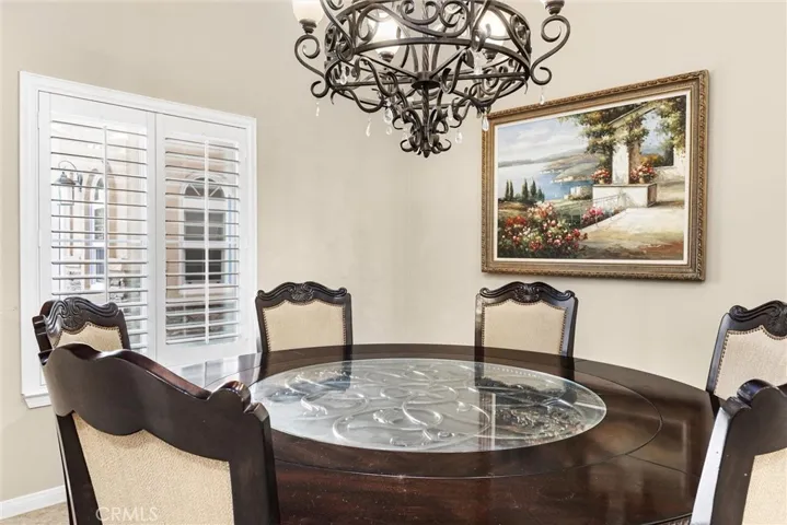 205 Somerford Court, Bakersfield, California 93312