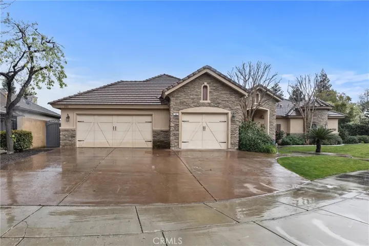 205 Somerford Court, Bakersfield, California 93312