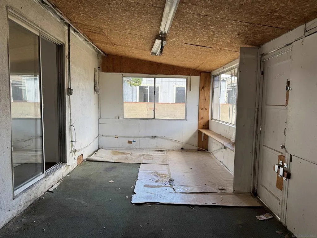 2757 Ulric St, San Diego, California 92111 home-pic-17