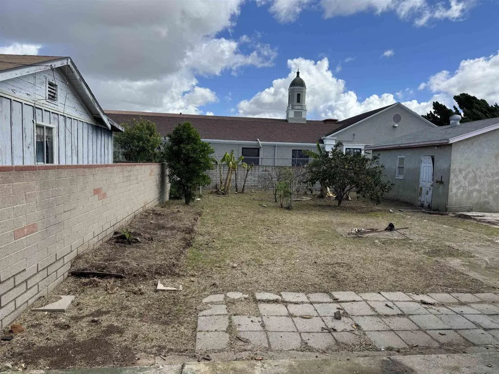 2757 Ulric St, San Diego, California 92111 home-pic-7