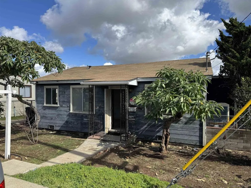 2767 Ulric St, San Diego, California 92111 home-pic-1