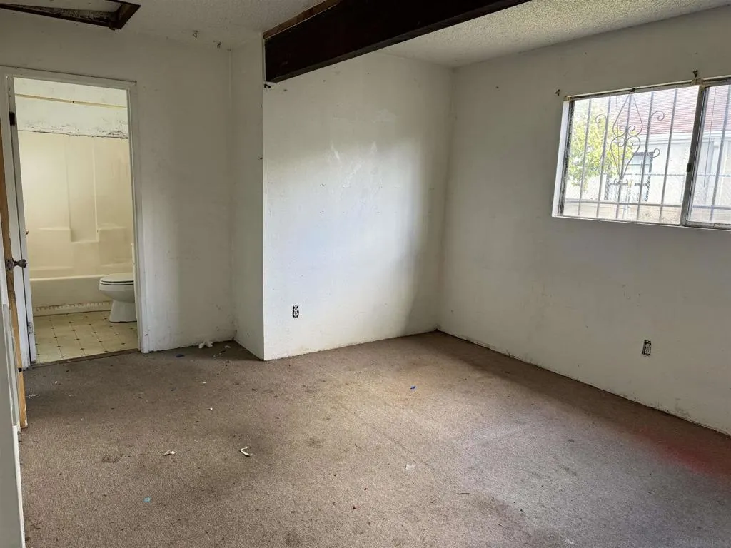 2767 Ulric St, San Diego, California 92111 home-pic-20